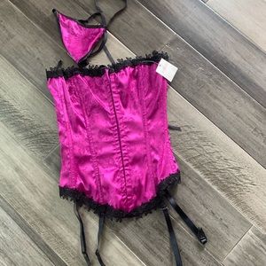 Frederick’s Of Hollywood Magenta Corset